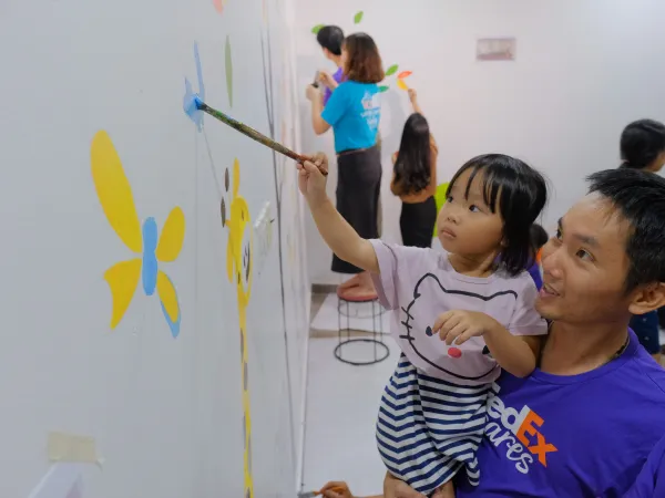 Nhiều em nhỏ mắc bệnh tim được thắp sáng nụ cười bằng góc vui chơi đặc biệt