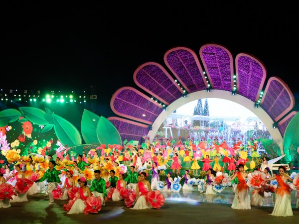 "Duyên dáng Việt Nam 29" tổ chức ở lễ hội hoa thành phố Đà Lạt với chủ đề về mùa Đông