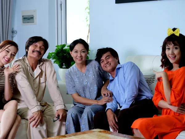 "Tía ơi, đừng say" - Phê phán thói nghiện rượu của đàn ông Việt