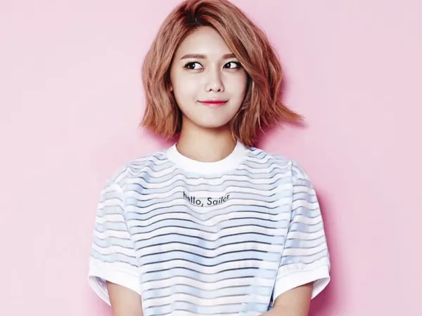 Hoạt động đầu tiên của Sooyoung sau khi rời SM Ent. là thực hiện show thực tế của riêng mình