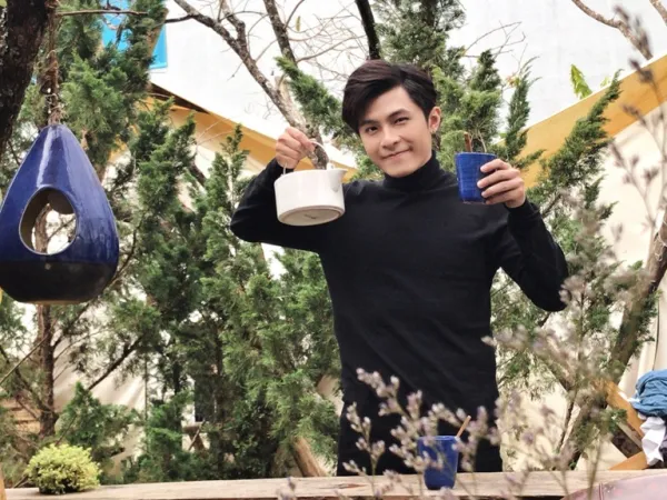 Gin Tuấn Kiệt sáng tác ca khúc mới tặng các fan sitcom "Gia đình là số 1"
