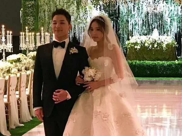 Min Hyo Rin chọn váy cưới của thương hiệu nổi tiếng, được khen mặc đẹp hơn cả người mẫu