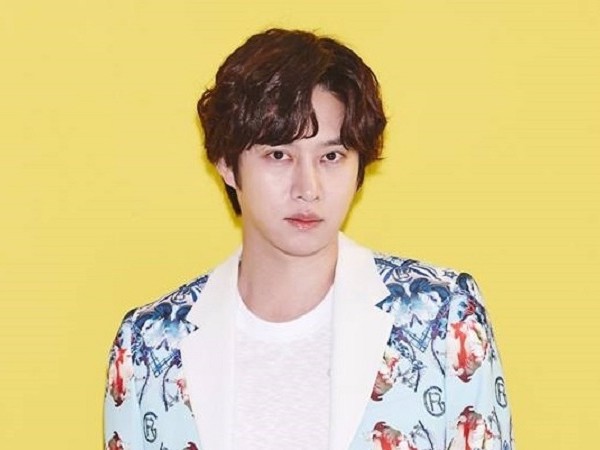 Bạn sẽ không thể tưởng tượng được nguyên nhân khiến Heechul (Super Junior) không dám đến nhà tắm công cộng