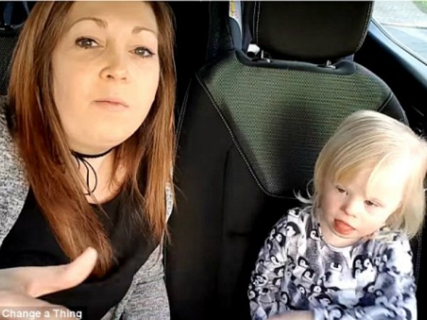 Xúc động với clip hát trong ôtô của 50 bà mẹ có con mắc bệnh Down