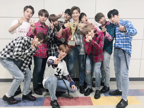 Bỏ 90 triệu đồng mua album mới của Wanna One, fan vẫn không có cơ hội gặp nhóm