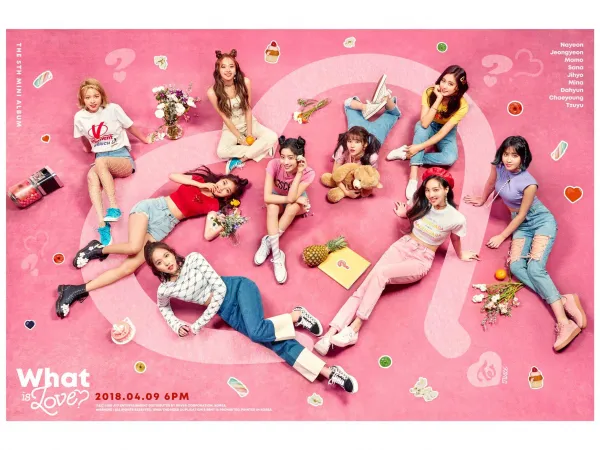 Stylist của TWICE mạnh mẽ đáp trả anti-fan khi nhóm bị chê mặc xấu