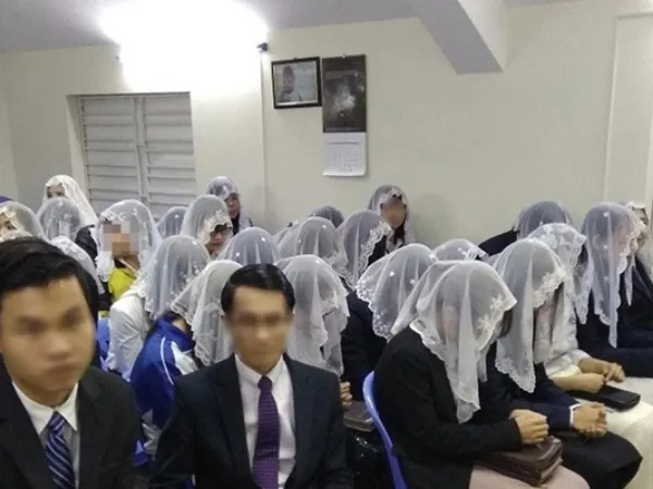 Những trò "dựa hơi" Hội Thánh Đức Chúa Trời để "câu like" gây bức xúc