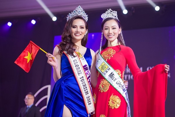 BTC cuộc thi Nữ hoàng Du lịch Quốc tế quên trao vương miện cho Diệu Linh