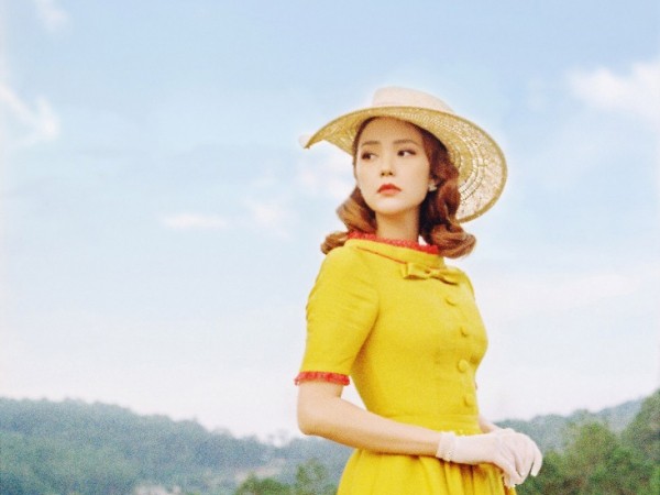 Minh Hằng chọn phong cách vintage để trở thành "nàng thơ" mới của Nguyễn Hồng Thuận 