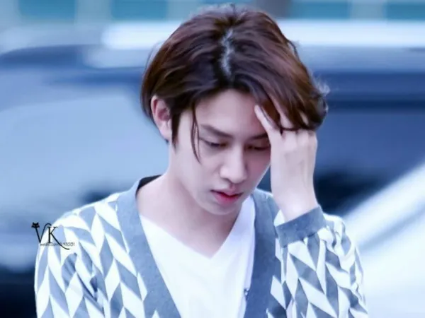 Lên truyền hình kể khổ chuyện rụng tóc, ngờ đâu Heechul gặp vận may rơi trúng