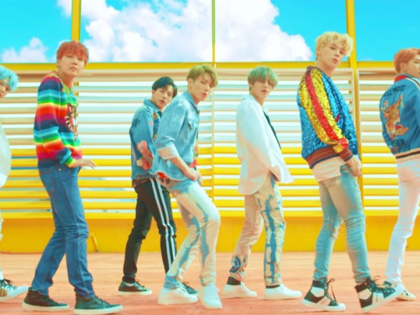 "DNA" (BTS) trở thành MV của nhóm nhạc K-Pop đầu tiên "cán mốc" 400 triệu lượt xem