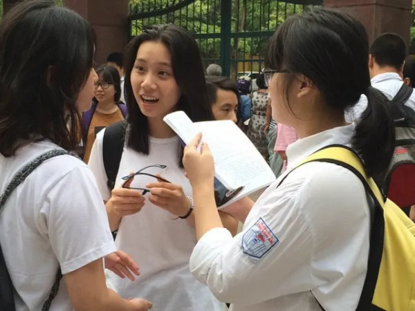 Đã có điểm chuẩn vào lớp 10 THPT chuyên 2018 tại Hà Nội: Cao nhất 41,75 điểm
