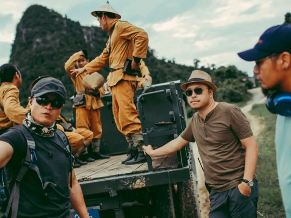Đạo diễn Victor Vũ hé lộ quá trình 5 năm ấp ủ kịch bản cho "Người Bất Tử" 