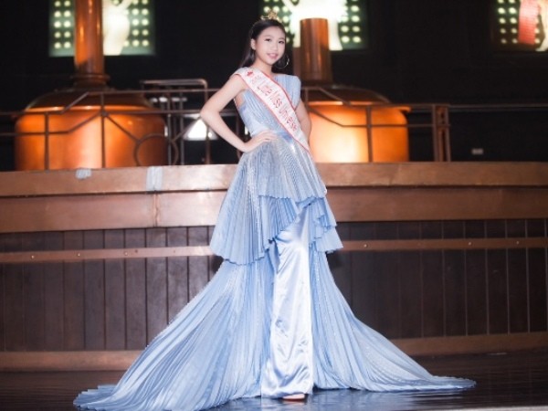 Hoa hậu Hoàn vũ nhí Ngọc Lan Vy trở thành giám khảo quốc tế tại Thái Lan