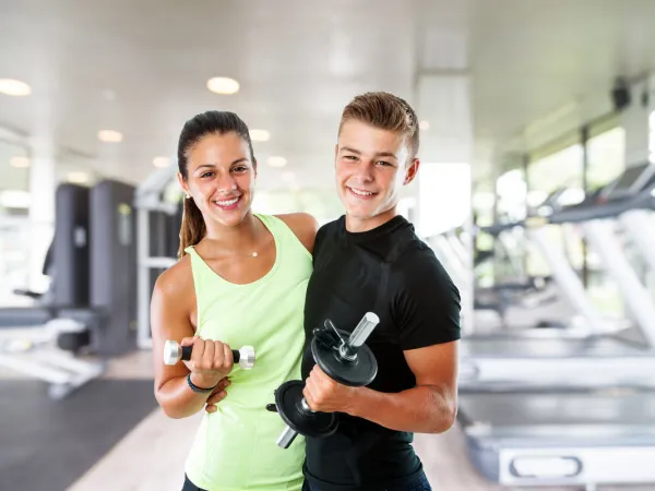 Mùa Hè trong phòng tập: Kinh nghiệm cho những bạn bị gián đoạn thời gian tập luyện