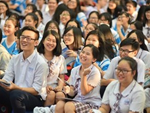 Giáo viên, học sinh Hà Nội không dùng điện thoại di động trong giờ học