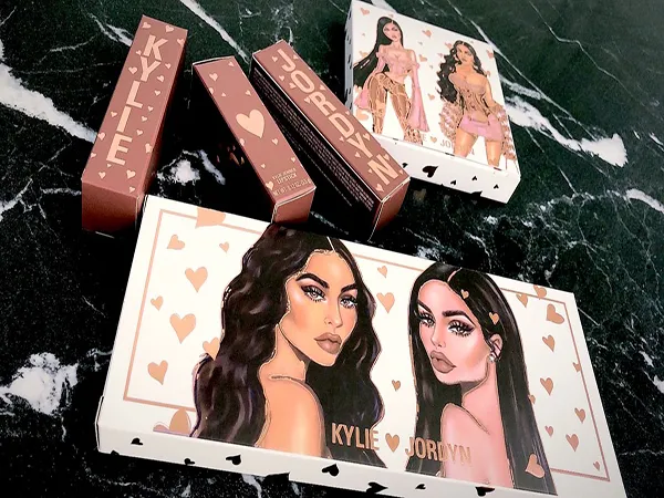 Kylie bắt tay cùng nàng bạn thân Jordan cho ra bộ sưu tập makeup đẹp lung linh