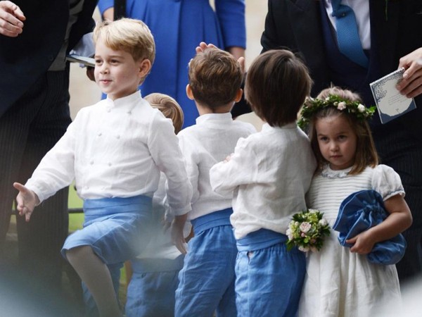 Anh: Hoàng tử nhí George nổi bật trong đám cưới bạn thân của Công nương Kate