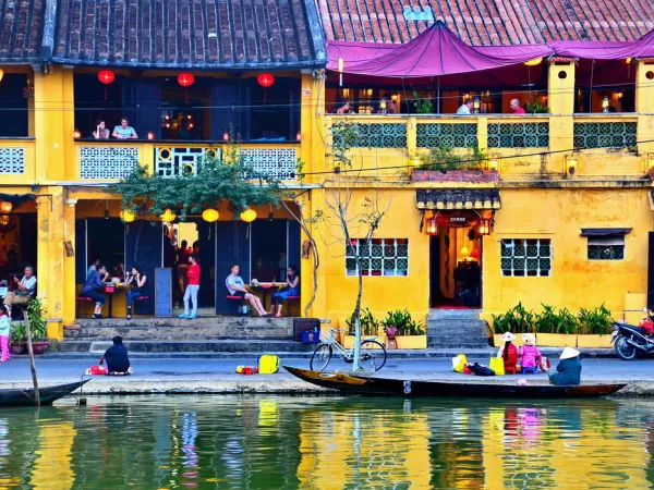 Đến Hội An để được hít thở không khí trong lành, được ăn ngon và sống thật xanh