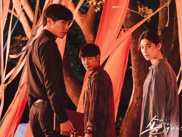 The Guest – bom tấn kinh dị khiến các teen cứng rắn nhất cũng phải rùng mình