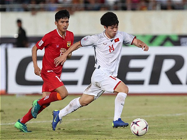 Cầu thủ Việt Nam duy nhất lọt vào đội hình tiêu biểu lượt mở màn AFF Cup