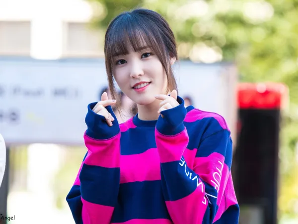 Yuju bị đồn đã rời GFRIEND nhiều đến mức công ty phải lên tiếng
