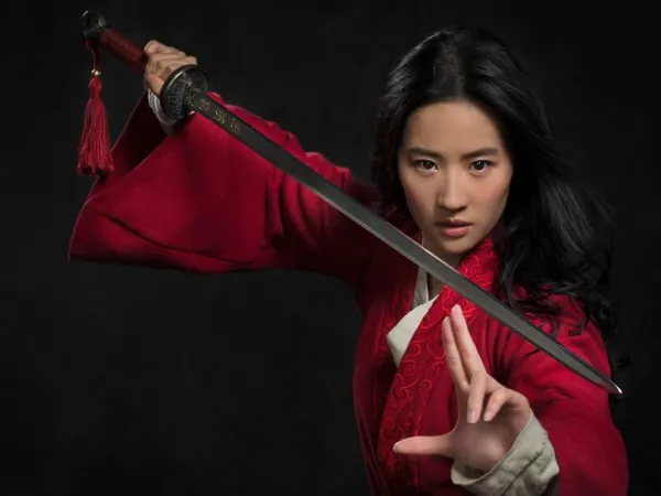 Bản tin live action nhà Disney: Hoa Mộc Lan đóng máy, teaser Vua Sư Tử lập kỷ lục