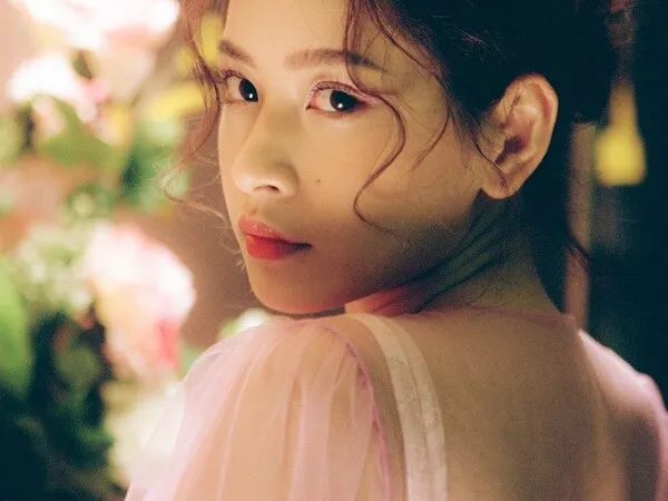 Cư dân mạng phản ứng trái chiều khi Chi Pu hóa "gái hư" trong MV comeback