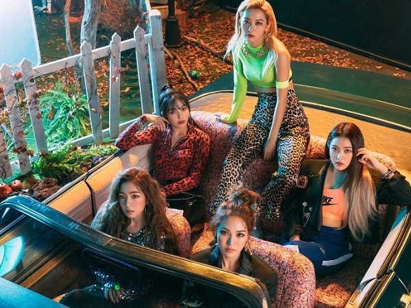 Red Velvet tung MV “RBB”, tiếp tục seri girlcrush "chất như nước cất"