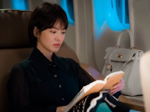 Choáng ngợp với tủ trang phục siêu đắt đỏ của Song Hye Kyo trong phim ''Encounter''