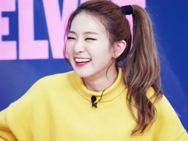Hóa ra Seulgi (Red Velvet) chính là cô nàng có thể kết thân với cả thế giới