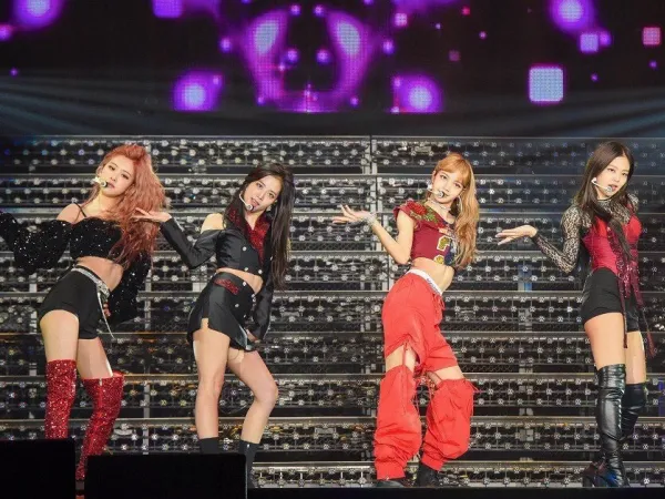 Rắc rối chưa buông tha Black Pink, một đêm concert tại Mỹ bất ngờ bị hủy