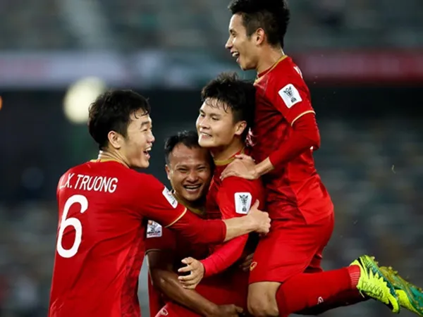 Tuyển Việt Nam gặp Thái Lan trong trận khai mạc King’s Cup 2019
