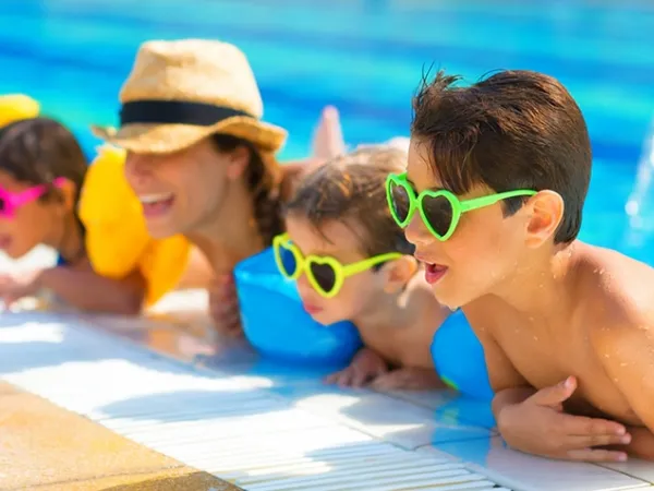 30 điều bạn cần làm để đón một mùa Hè thật rực rỡ