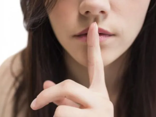 Bạn là thánh giữ bí mật, hay thành viên hội “nghe thấy gì phải kể hết ra ngay”?