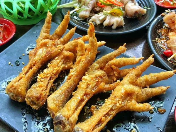 Nhấm nháp các món chân gà ở khắp nơi trên thế giới