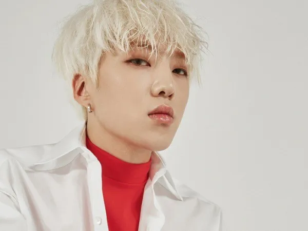 Kang Seung Yoon (WINNER) phải nhập viện khẩn cấp do thoát vị đĩa đệm