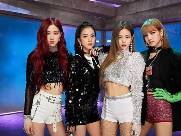 Nhìn lại những khoảnh khắc đáng nhớ nhất trong hành trình ba năm tỏa sáng của Black Pink