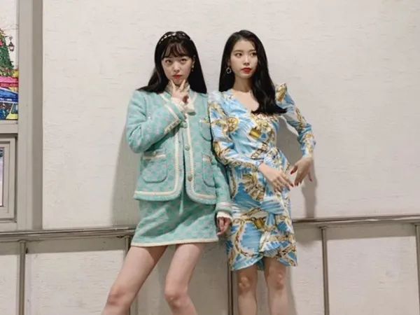 IU khoe ảnh chụp cùng Sulli nhưng khán giả chỉ lo lắng cho sức khỏe của cô nàng