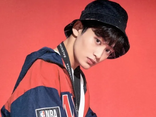 Fan girl sao có thể làm ngơ trước 5 thói quen cưng muốn xỉu của Mark (NCT)