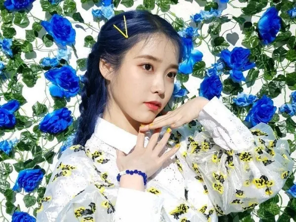 Bất ngờ chưa, ca khúc mới Blueming khiến cư dân mạng nghi ngờ IU đang yêu 
