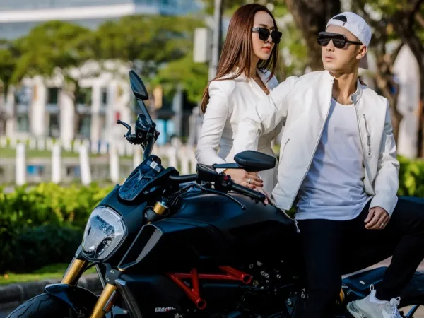 Ưng Hoàng Phúc bất ngờ tái hợp cùng "ông bầu" Quang Huy trong dự án mới 