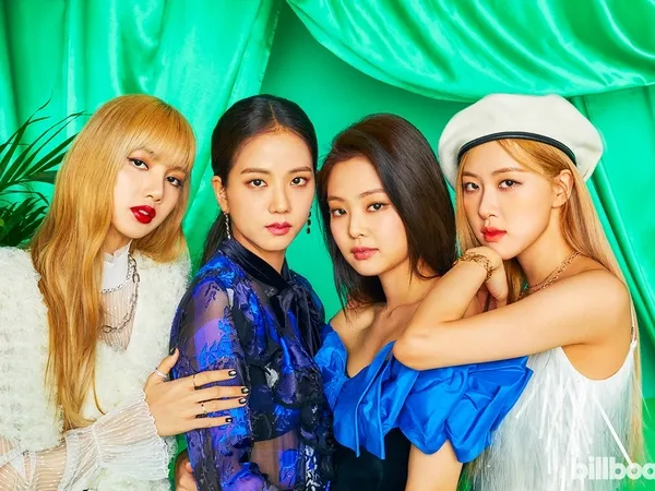 Đâu chỉ có fan bức xúc, đến Jisoo cũng buồn vì Black Pink quá lâu chưa comeback
