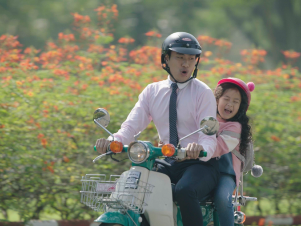"Mẹ mưa" Thu Trang ủng hộ "Nắng 3" của Kiều Minh Tuấn và Khả Như trước ngày khởi chiếu