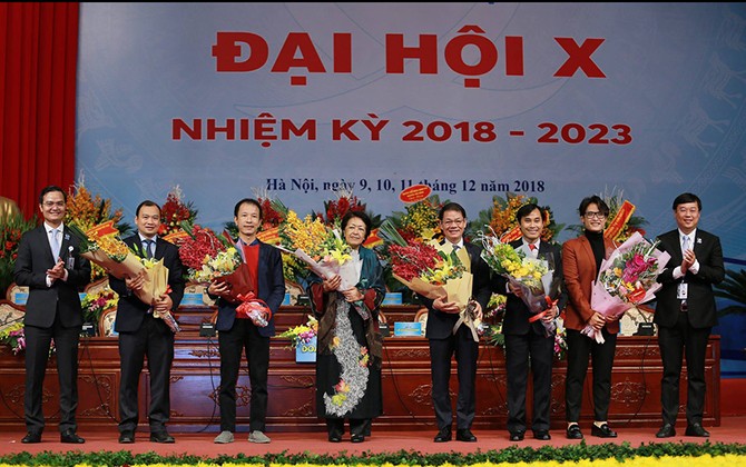 Ra mắt Hội đồng tư vấn, đồng hành với sinh viên Việt Nam